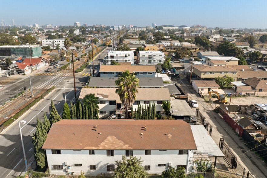 More Photos Of 1406 Exposition Blvd, Los Angeles Apartments For Sale