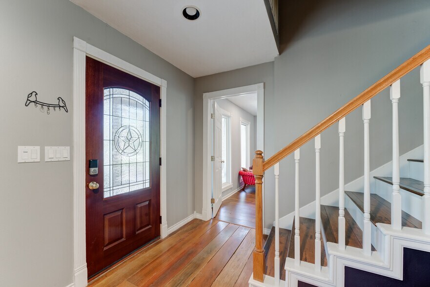 More Photos Of 19323 Belleau Wood Dr, Humble Flex For Sale