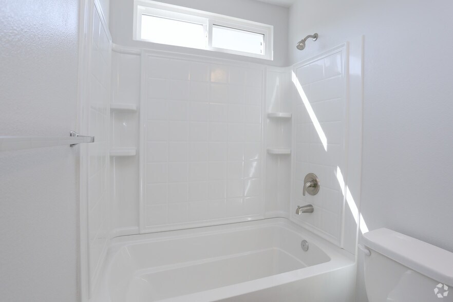 More Photos Of 307 Sycamore Rd, San Ysidro Apartments For Sale