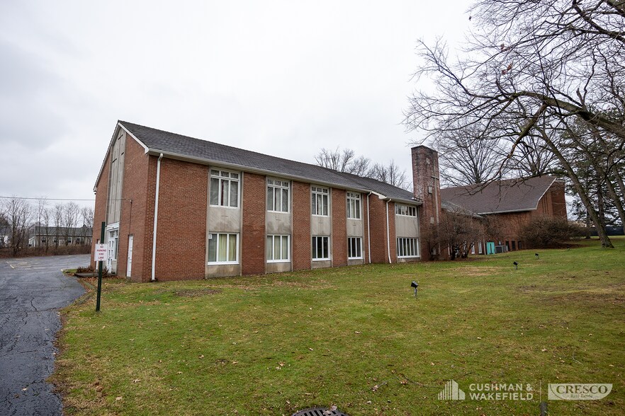 More Photos Of 575 Richmond Rd, Cleveland Religious Facility For Sale