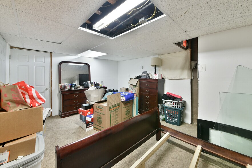 More Photos Of 2554 E Clearfield St, Philadelphia Multifamily For Sale