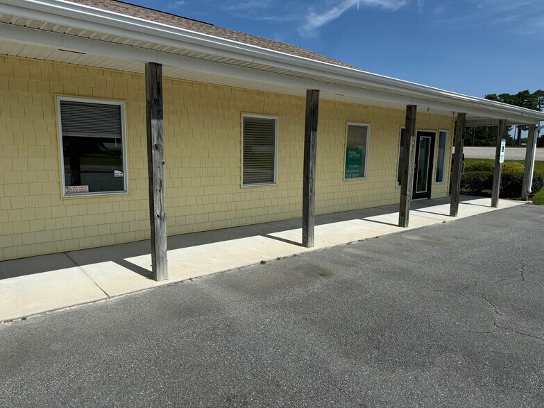 More Photos Of 1000 Nc-210 Hwy, Sneads Ferry General Retail For Lease