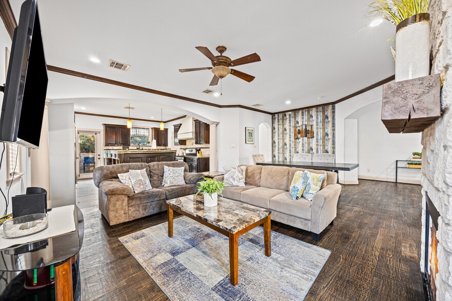 More Photos Of 5100 Mission Ave, Dallas Apartments For Sale