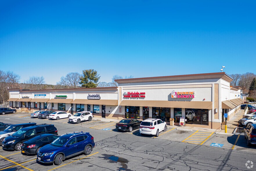 More Photos Of 1375-1395 N Main St, Randolph Storefront For Lease