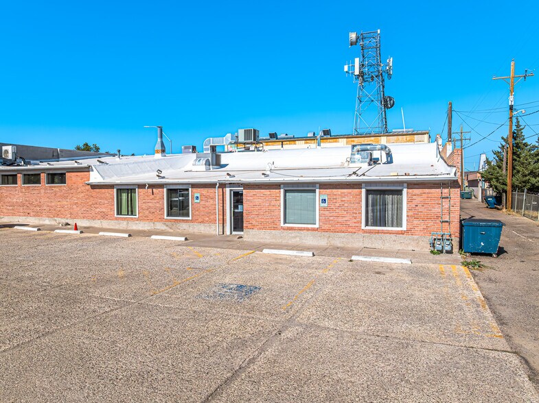 More Photos Of 618 Idaho St, Elko Office For Lease