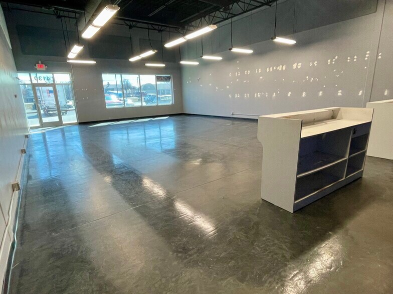 More Photos Of 4100-4136 Lafayette Blvd, Fredericksburg Light Distribution For Lease
