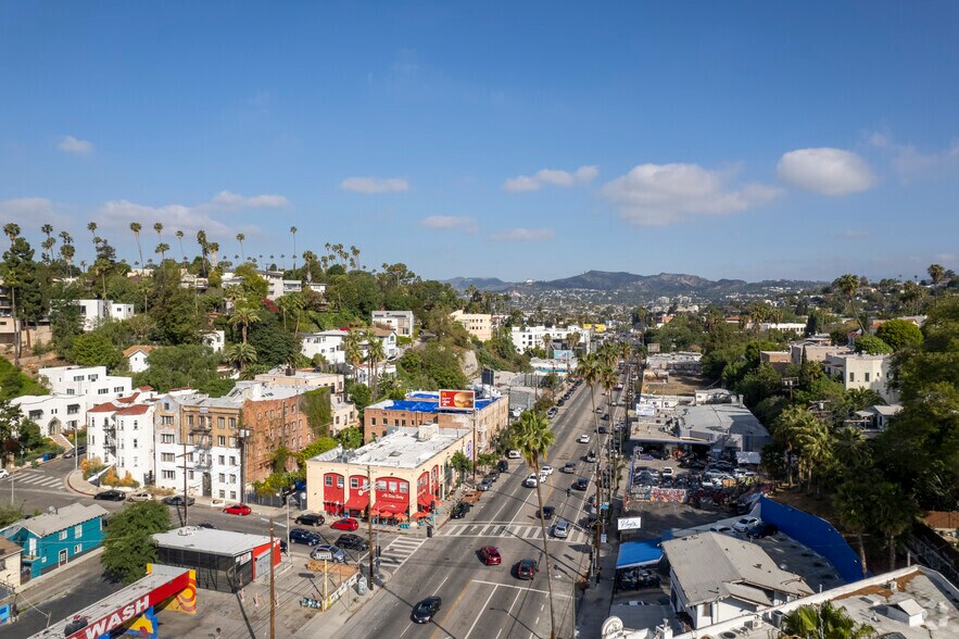 More Photos Of 3200 W Sunset Blvd, Los Angeles Apartments For Lease