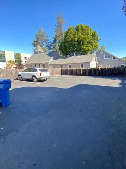 More Photos Of 1318 Chorro St, San Luis Obispo Office For Lease