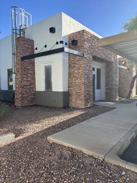 Primary Photo Of 20622 N Cave Creek Rd, Phoenix Office For Lease