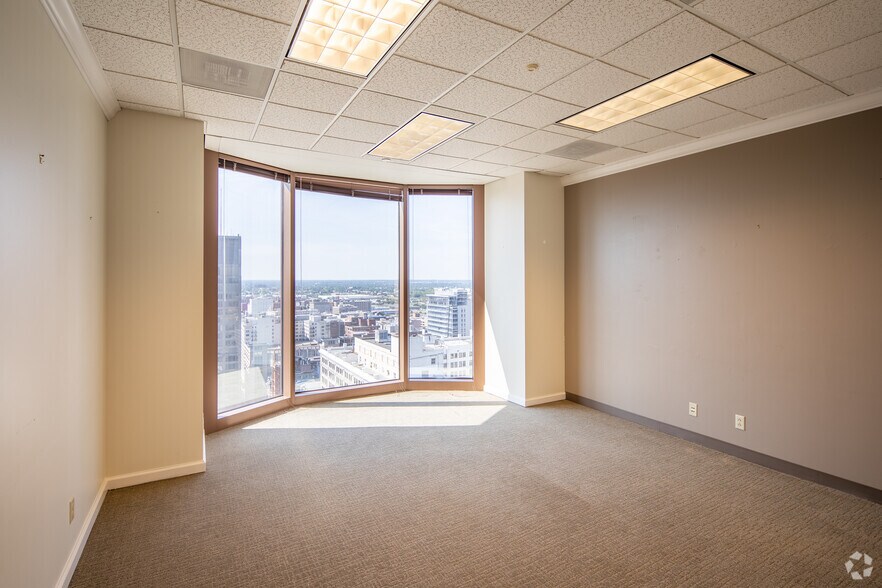 Photo of 24th Floor Ste 2440