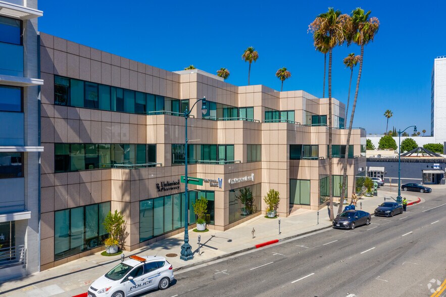 More Photos Of 8641 Wilshire Blvd, Beverly Hills Medical For Lease