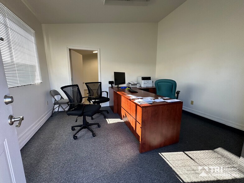 More Photos Of 4026-4044 Grass Valley Hwy, Auburn General Retail For Sale