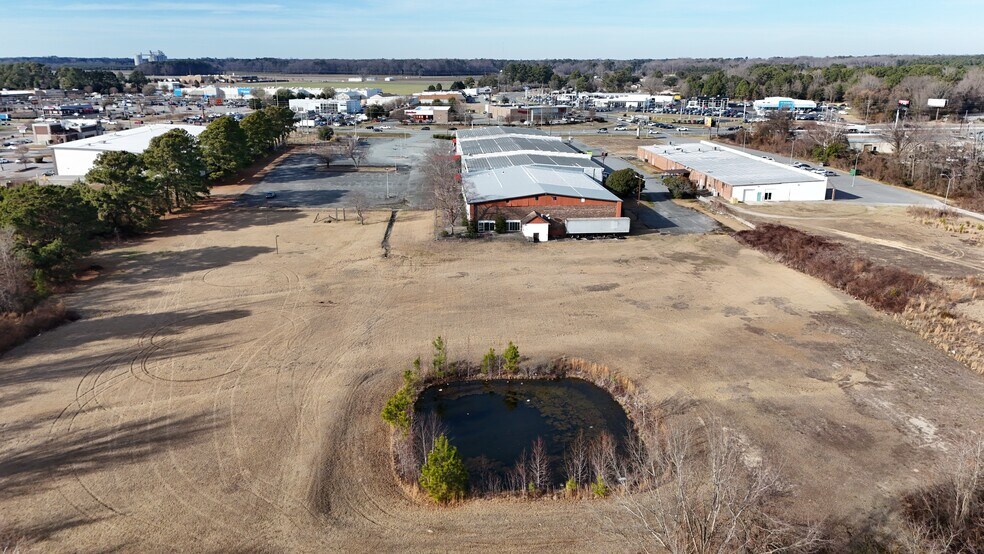More Photos Of 4010 Vernon Ave, Kinston Bowling Alley For Sale