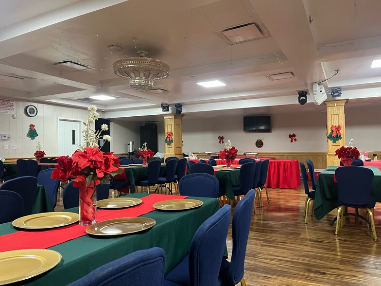 Primary Photo Of 789 Jefferson Ave, Brooklyn Specialty For Lease