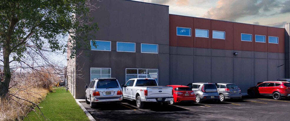 Primary Photo Of 383-385 N 700 W, North Salt Lake Warehouse For Sale