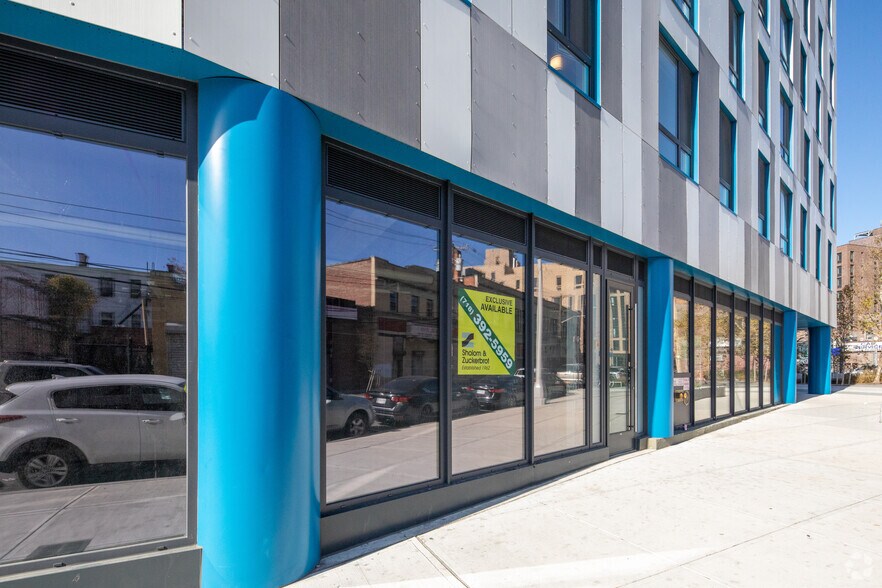 More Photos Of 1047 Beach 21st St, Far Rockaway Apartments For Lease