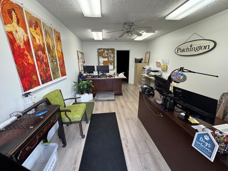 More Photos Of 6399 N 142nd Ave, Clearwater Warehouse For Lease