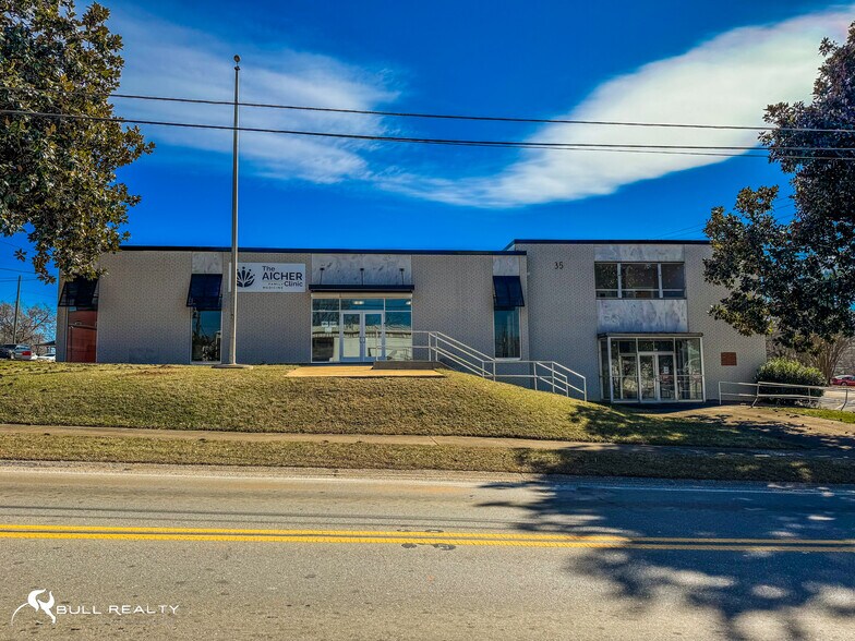 More Photos Of 35 W Church St, Jasper Office For Sale
