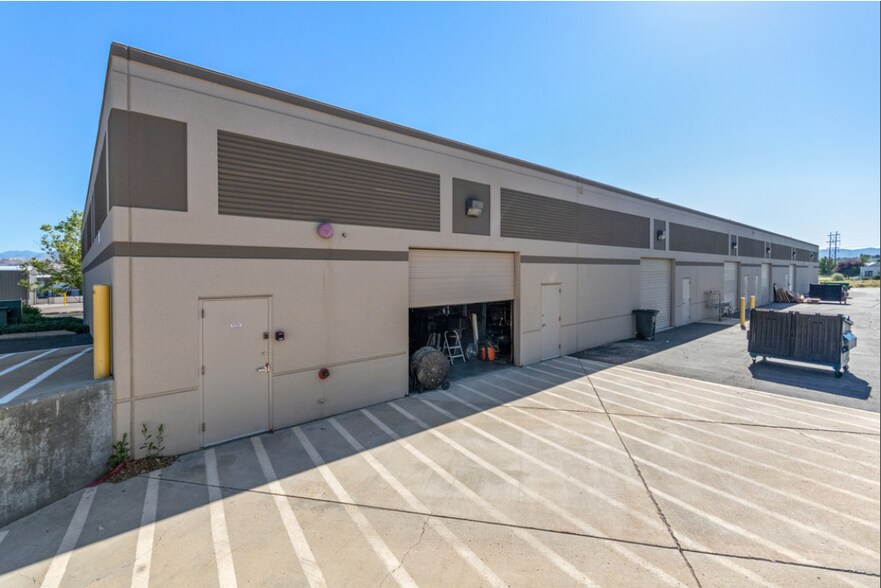 More Photos Of 2137-2163 E Summersweet Way, Boise Light Manufacturing For Lease