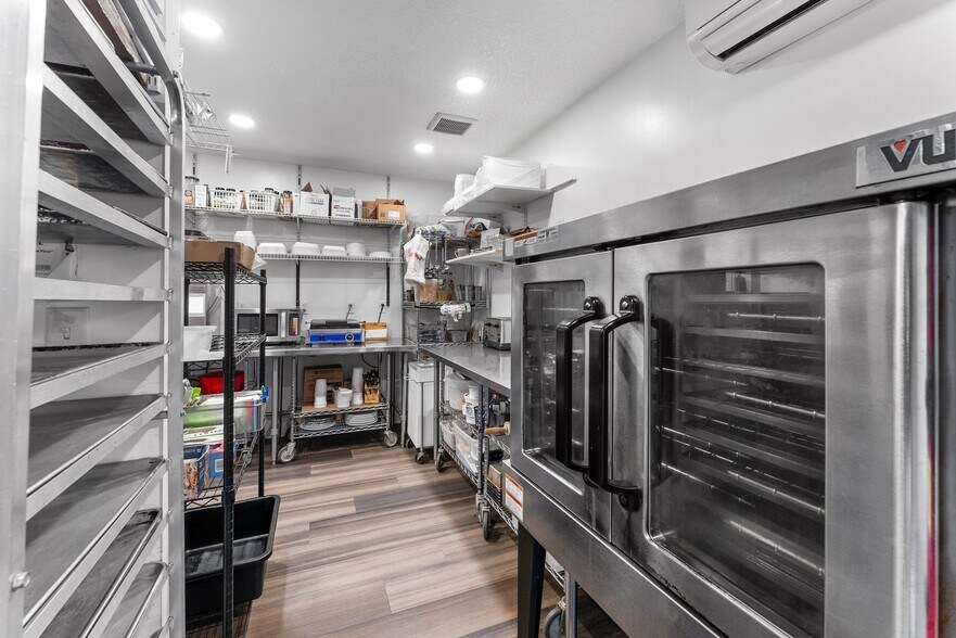 More Photos Of 24217 State Hwy 35, Siren Freestanding For Sale