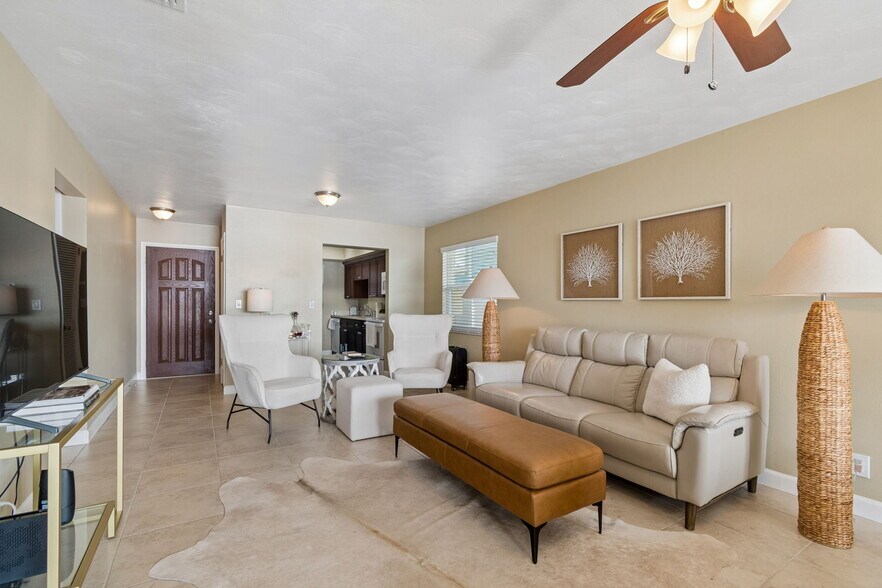 More Photos Of 2307 Bay Blvd, Indian Rocks Beach Apartments For Sale