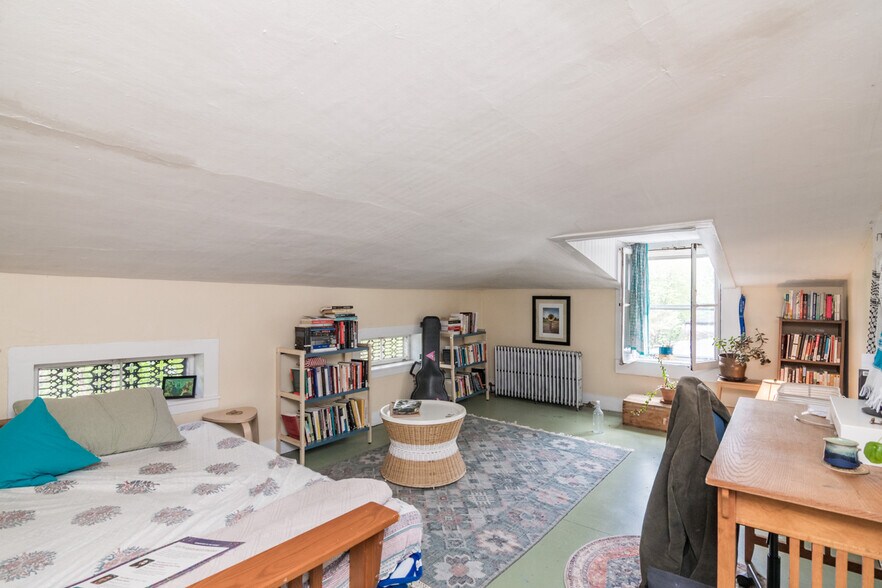 More Photos Of 81 Bridge St, Northampton Multifamily For Sale