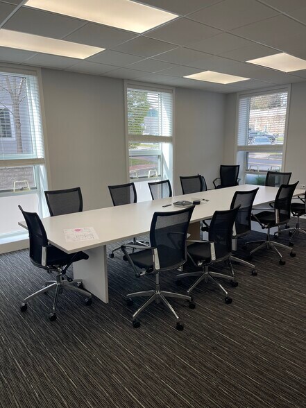 More Photos Of 212 Elm St, New Canaan Office For Lease