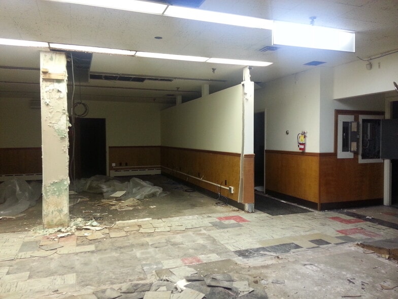 More Photos Of 722 Spring St, Reading Manufacturing For Sale