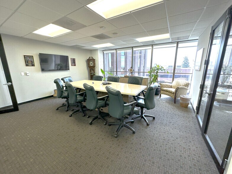 More Photos Of 12301 Wilshire Blvd, Los Angeles Office For Lease