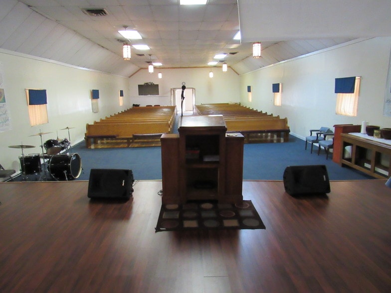 More Photos Of 1913 Gregg St, Columbia Religious Facility For Sale