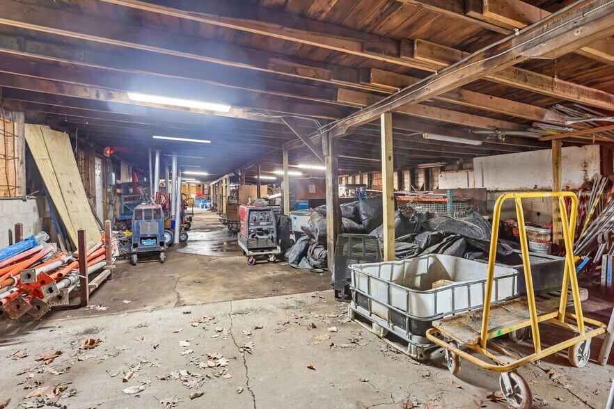 More Photos Of 841 Camden ave, Blackwood Warehouse For Sale