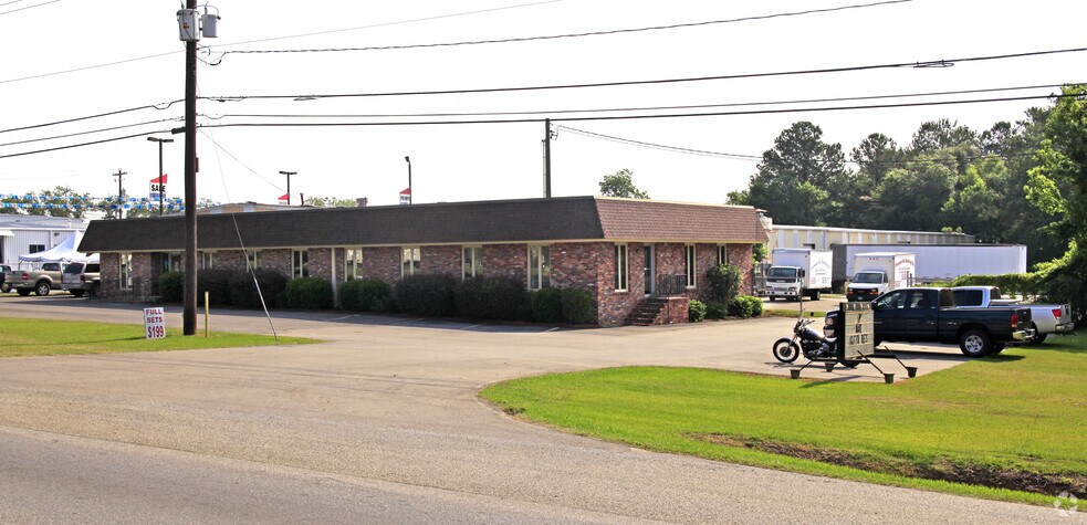 More Photos Of 14606 S Us-19, Thomasville Freestanding For Sale