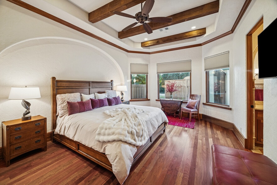 More Photos Of 21538 Mueschke Rd, Tomball Lodge Meeting Hall For Sale