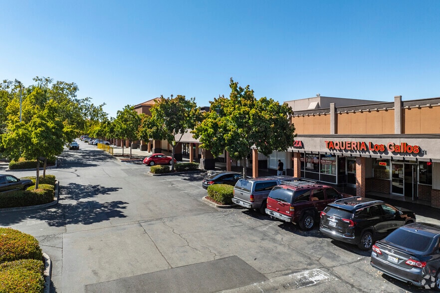 More Photos Of 31123 Mission Blvd, Hayward Unknown For Lease