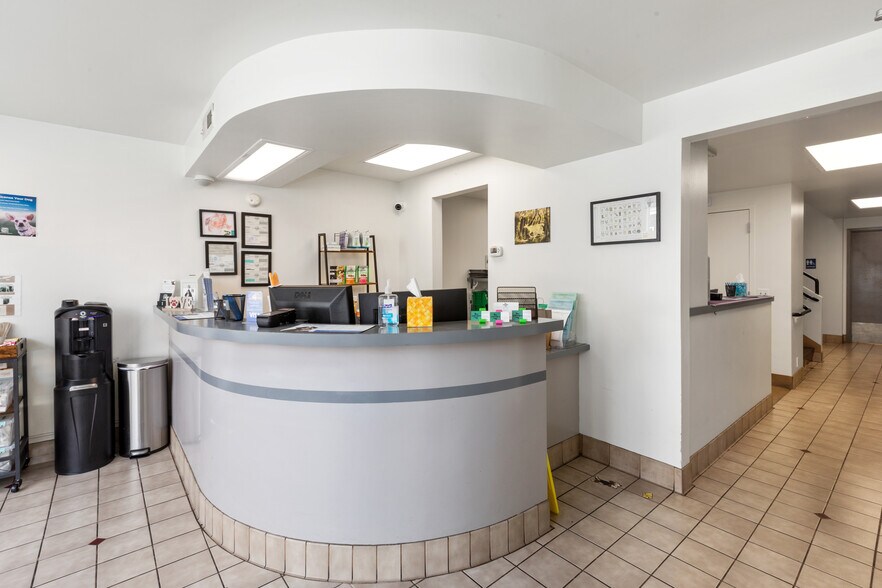 More Photos Of 3619 California St, San Francisco Storefront Retail Office For Sale