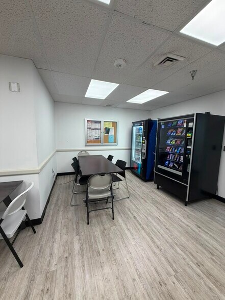 More Photos Of 8630 Fenton St, Silver Spring Office For Lease