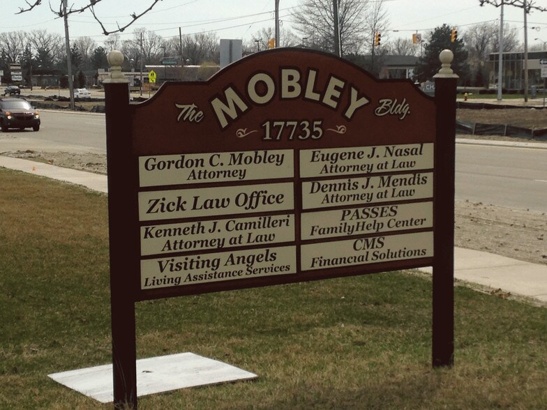 More Photos Of 17735 Fort St, Riverview Office For Lease