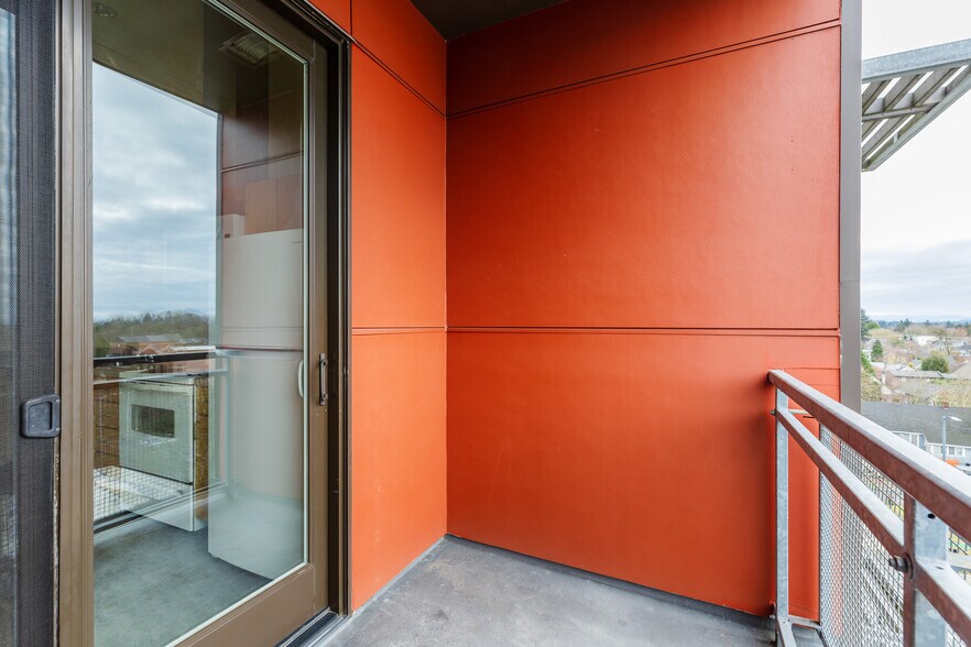 More Photos Of 375 NE Shaver St, Portland Apartments For Sale