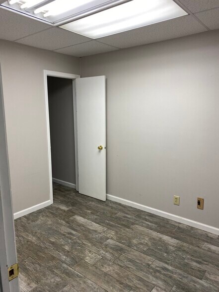 More Photos Of 2208-2412 State Route 52, Pine Bush Freestanding For Lease