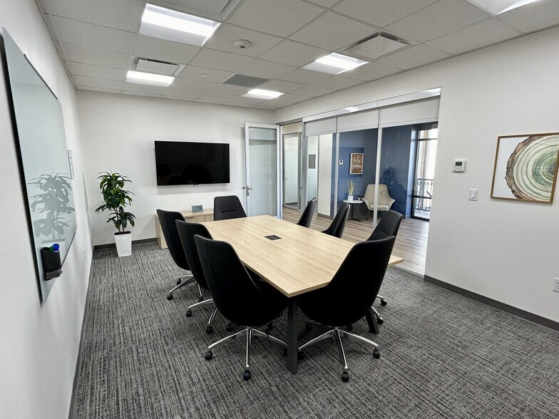 More Photos Of 501 S Austin Ave, Georgetown Coworking Space