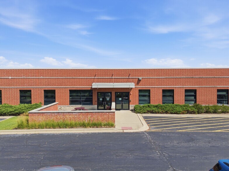 More Photos Of 18861 S 90th Ave, Mokena Medical For Lease