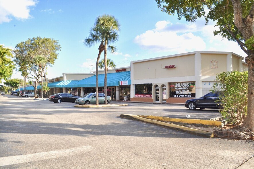 Primary Photo Of 7200-7300 W Oakland Park Blvd, Lauderhill Unknown For Lease
