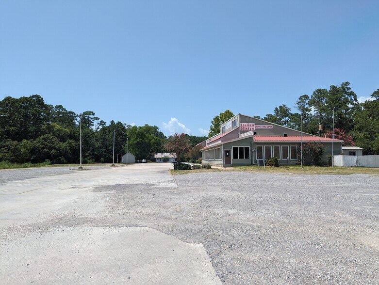 More Photos Of 11261 Highway 12, Orange Freestanding For Sale