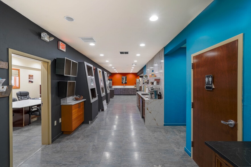 More Photos Of 105 Rocky Cliff Ln, Kalispell Industrial For Sale