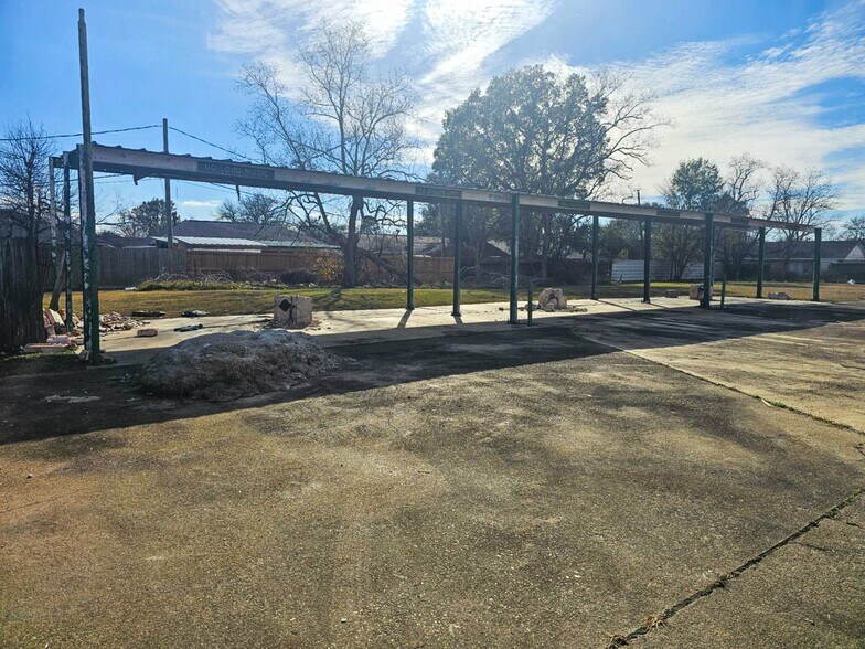 More Photos Of 11408 Martin Luther King Jr. Blvd, Houston Specialty For Sale
