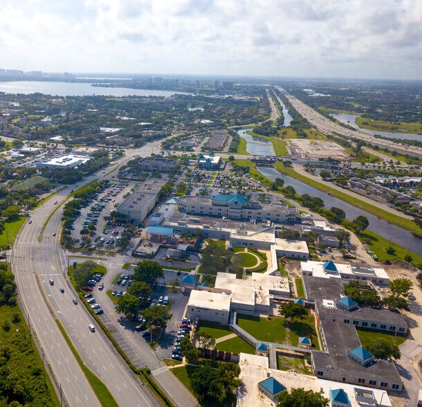 More Photos Of 2151 45th St, West Palm Beach Medical For Lease