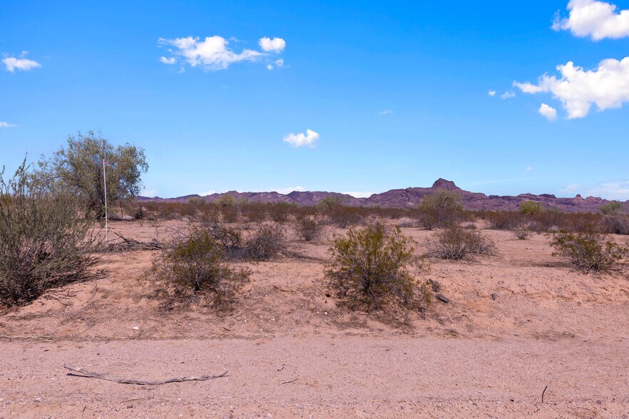 More Photos Of 53900 W Butler Rd, Tonopah Land For Sale