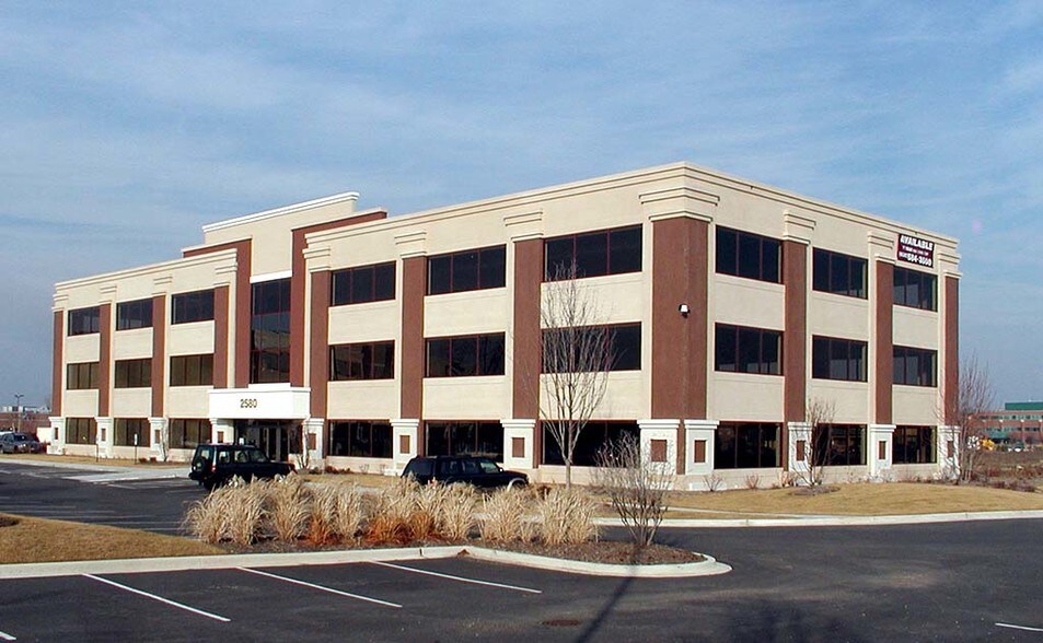 More Photos Of 2580 Foxfield Rd, St Charles Office For Lease