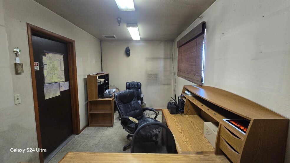 More Photos Of 8195 E Manley Dr, Prescott Valley Auto Repair For Sale