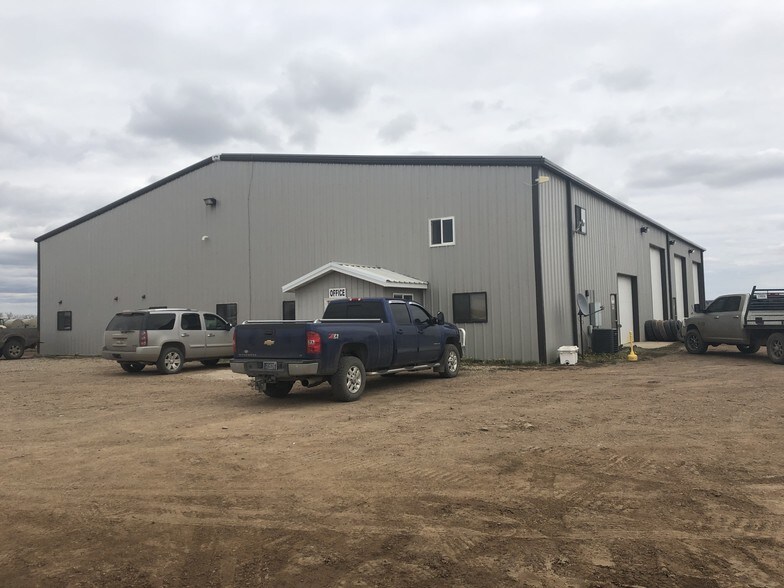 More Photos Of 3532 Hwy 58, Fairview Warehouse For Sale